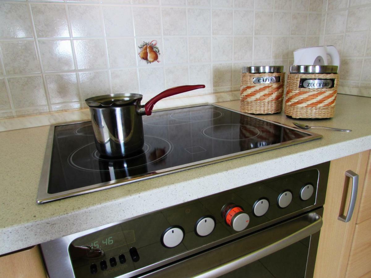 Apartmani Podobnik Klenovica Bagian luar foto